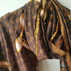 New Fashion Designer Silk Scarf ♡︎